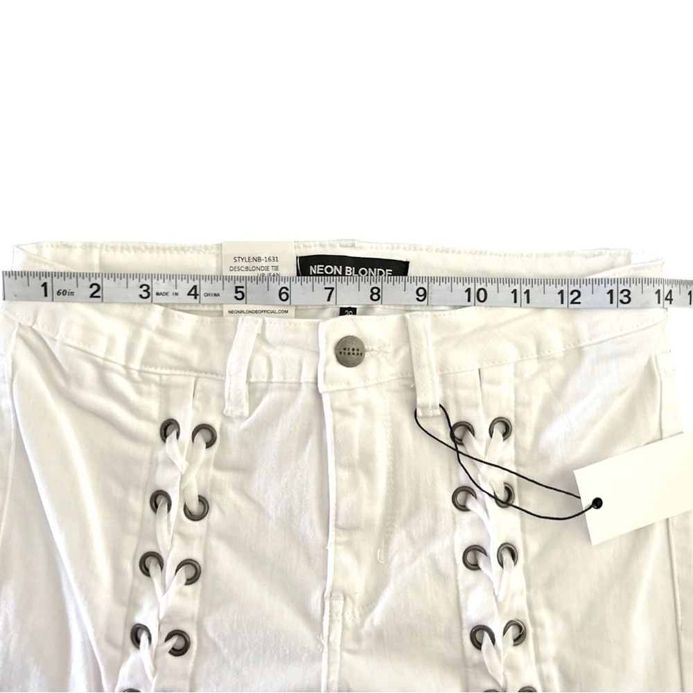 Neon Blonde Blondie White Mid Rise Skinny Tie Up Jean Womens Size 29 - Picture 5 of 7